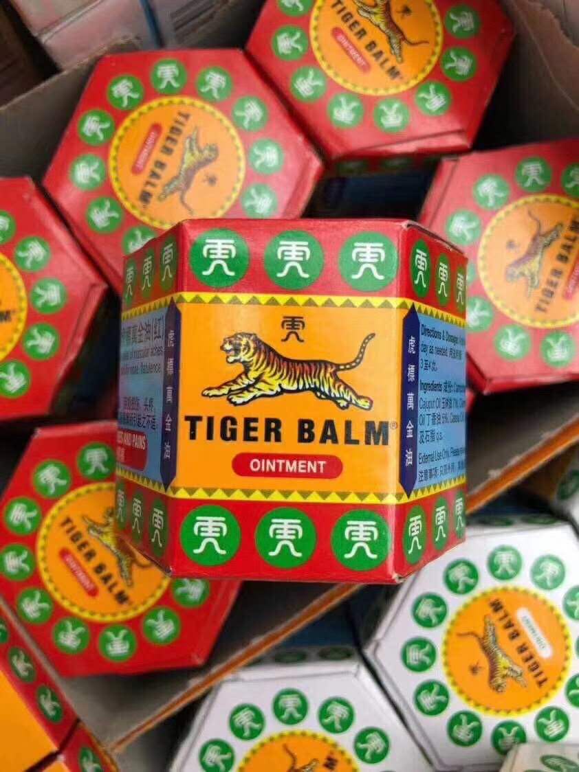 Singapore Tiger Balm (Red) 19.4g can relieve headache, stuffy nose, stomachache, stomach gas, itching and swelling caused by mosquito bites and other discomforts caused by colds and colds